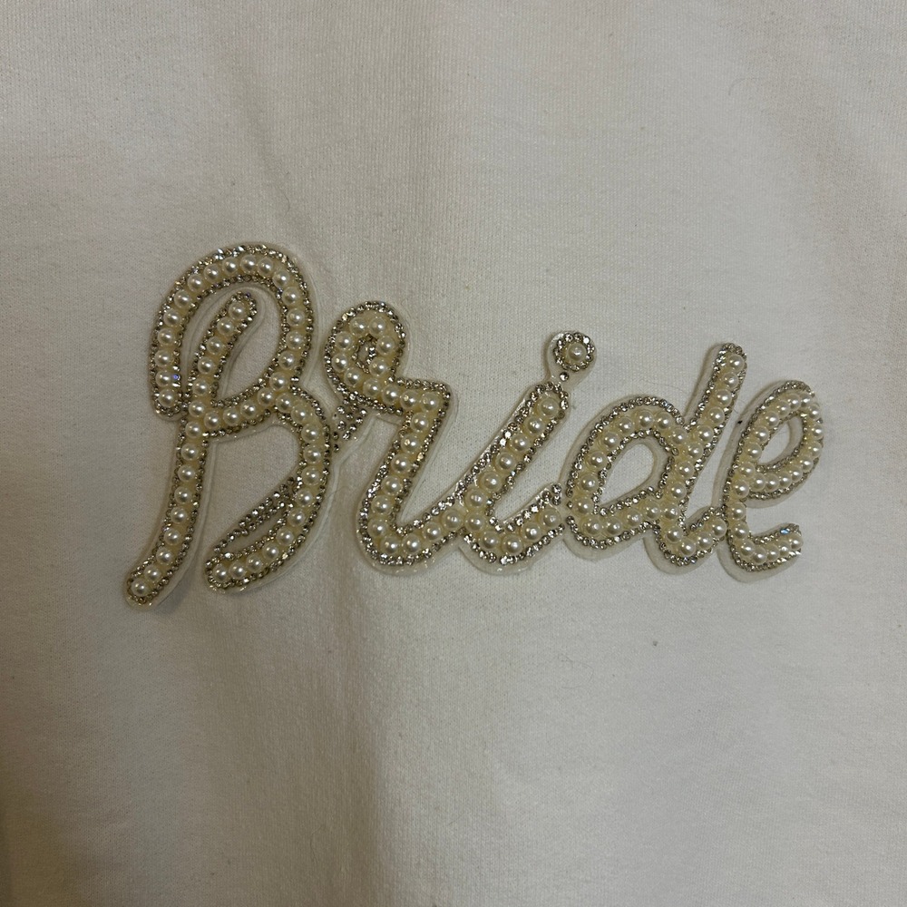 Gildan White Bride Fleece Sweatshirt Crewneck Embellished Pearls Rhinestones XL - Picture 3 of 9